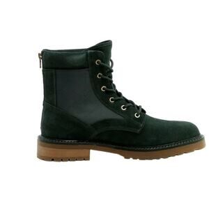 Saint Morta Legion Boot in forest green with a gum outsole. Men size 9